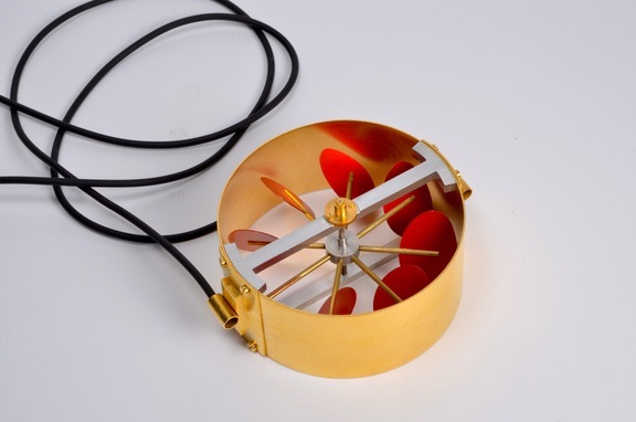 Turbin, necklace, gold plated brass, aluminium, laquer, rubber, 2011