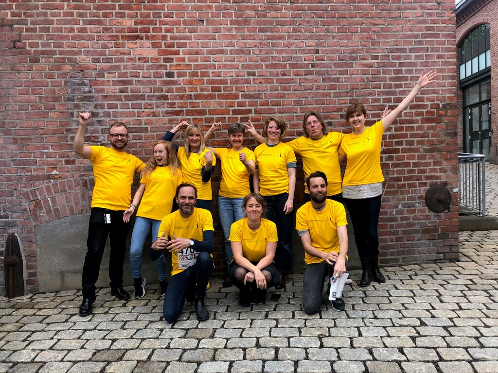 Full innsats i Holmenkollstafetten Full innsats i Holmenkollstafetten
