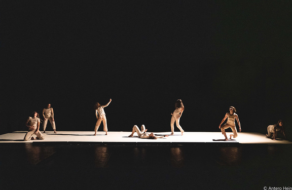 Dans, Høstforestilling 2019, Koreografi Stian Danielsen. Foto: Antero Hein