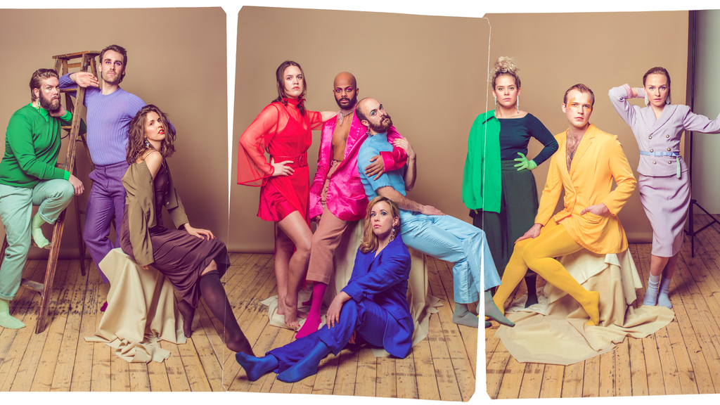 Avgangsklassse bachelor i skodespelarfag 2020: Emil Olafsson, Jo Saberniak, Maria Ellen Elisabeth Lingfors, Maria Kristine Hildonen, Khalid Mahamoud, Sebastian Warholm, Emma Caroline Deichmann, Carina Furseth, Jacob Jensen og Gina Lindås Theodorsen. Foto: Erika Hebbert Avgangsklassse bachelor i skodespelarfag 2020: Emil Olafsson, Jo Saberniak, Maria Ellen Elisabeth Lingfors, Maria Kristine Hildonen, Khalid Mahamoud, Sebastian Warholm, Emma Caroline Deichmann, Carina Furseth, Jacob Jensen og Gina Lindås Theodorsen. Foto: Erika Hebbert