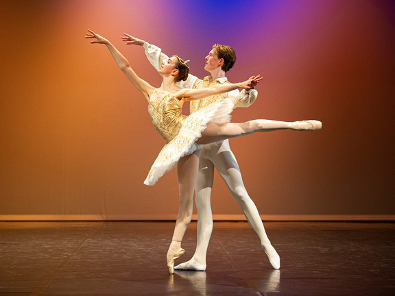 Avgang 2019: Bachelor klassisk ballett - Sommerforestilling. Foto: Jörg Wiesner
