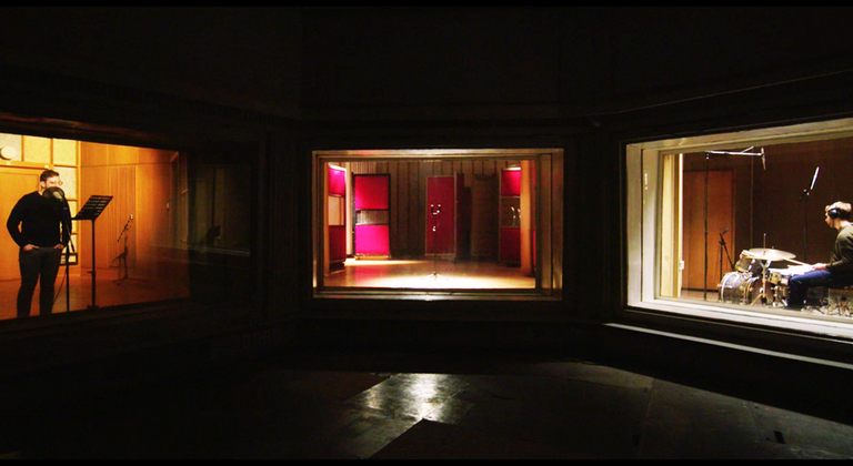 Wall Unwalled, 2018, lecture-performance Wall Unwalled, 2018, lecture-performance