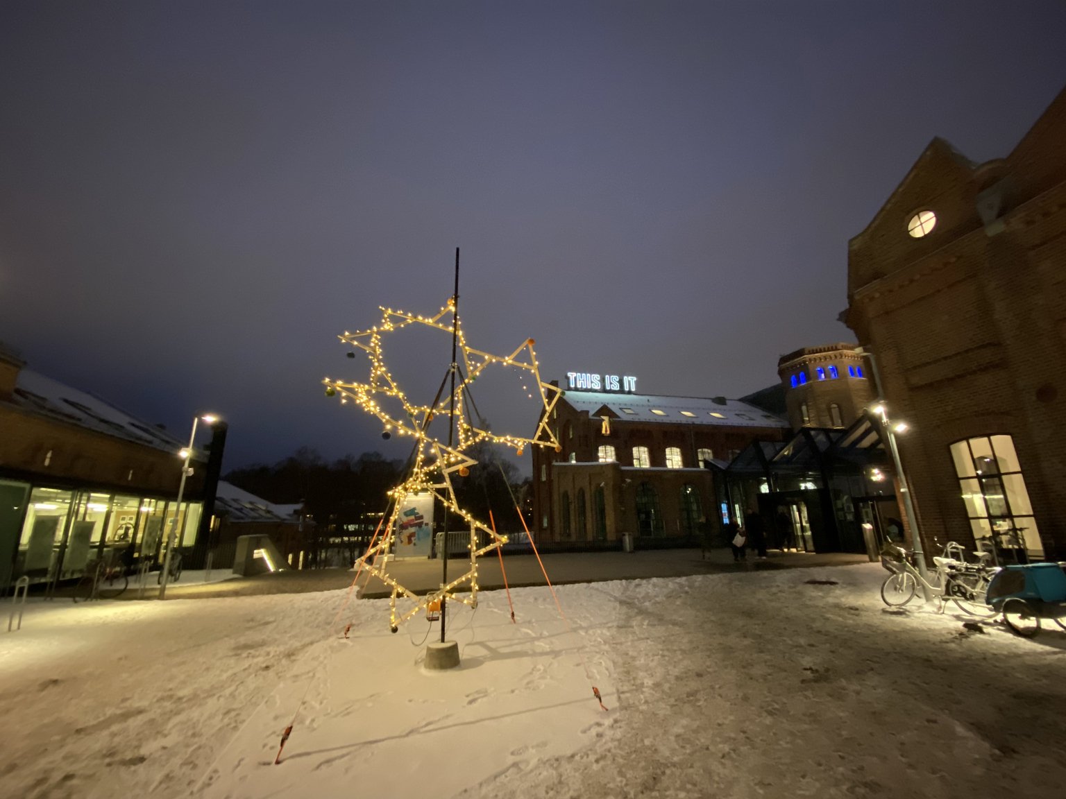 Kunsthøgskolens åpningstider jul og nyttår 2021/2022