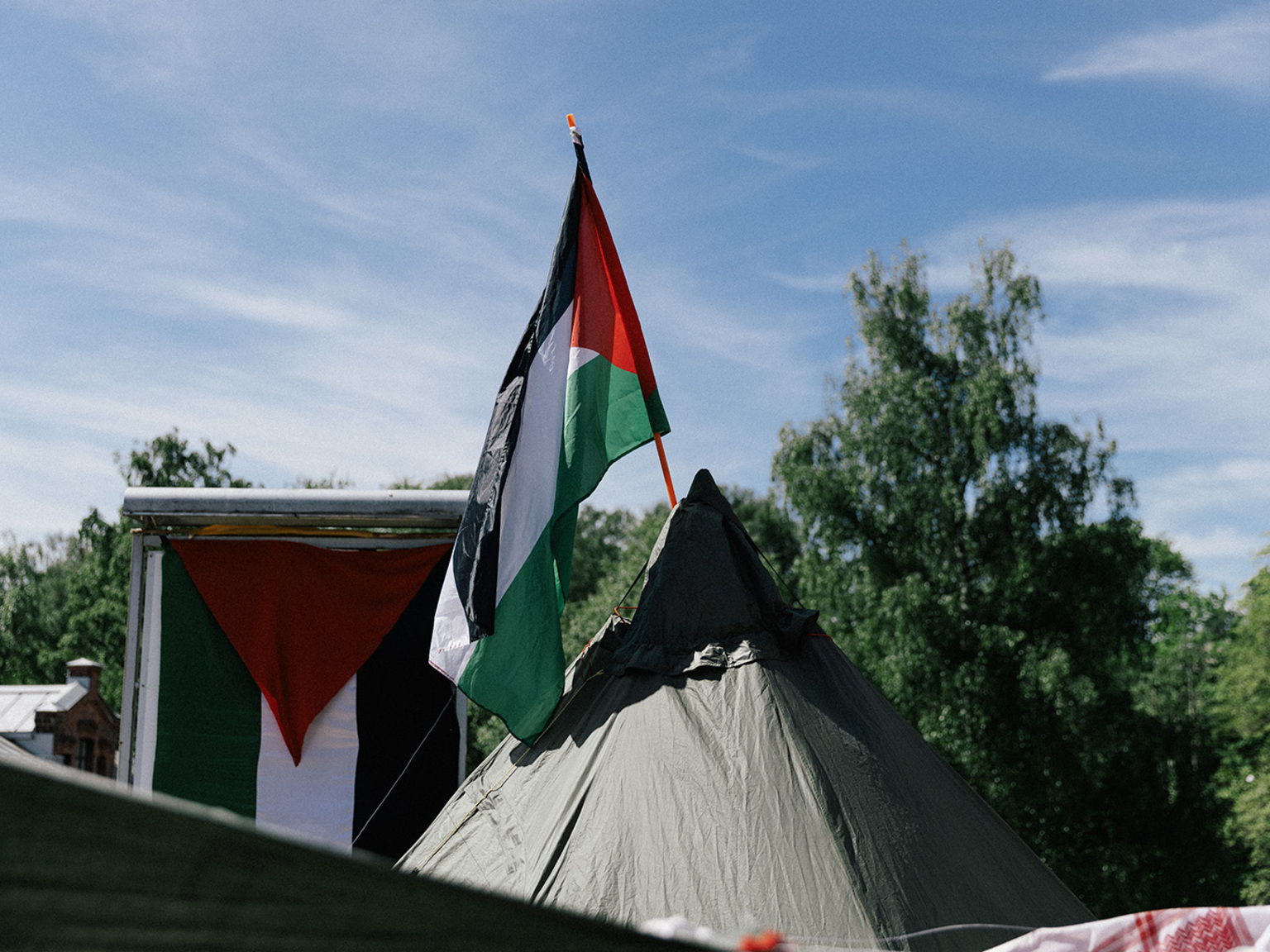 Studenter på KHiO har opprettet teltleir for Gaza for å kreve akademisk boikott av Israel og et tydelig standpunkt fra KHiO. 