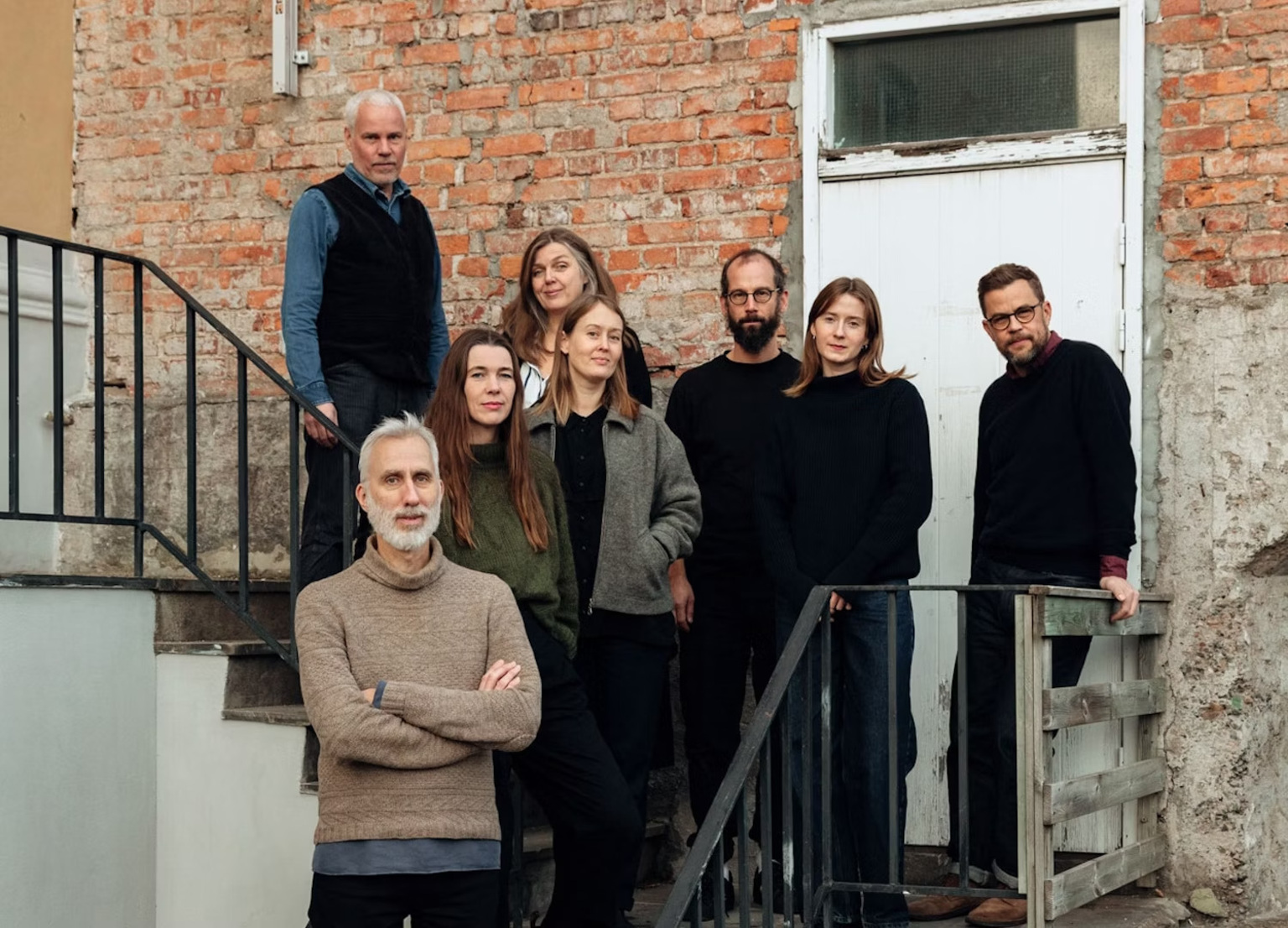 Kollegiet i grafisk design og illustrasjon og folket bak Formskifter: Andreas Berg, Ane Thon Knutsen, Stefan Ellmer, Lotte Grønneberg, Eirunn Kvalnes, Siri Dokken, Rune Helgesen og Martin Lundell Foto: ROM