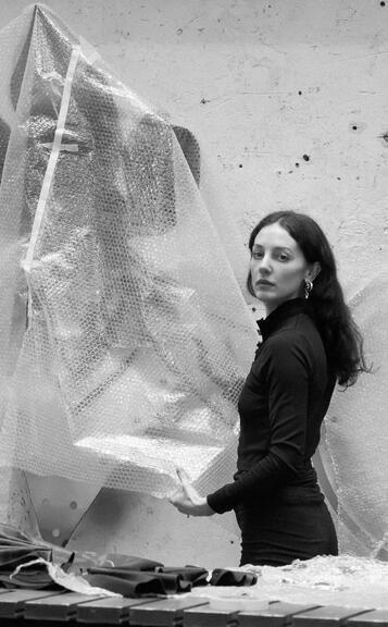 Madelen Isa Lindgren. Photo by Istvan Virag