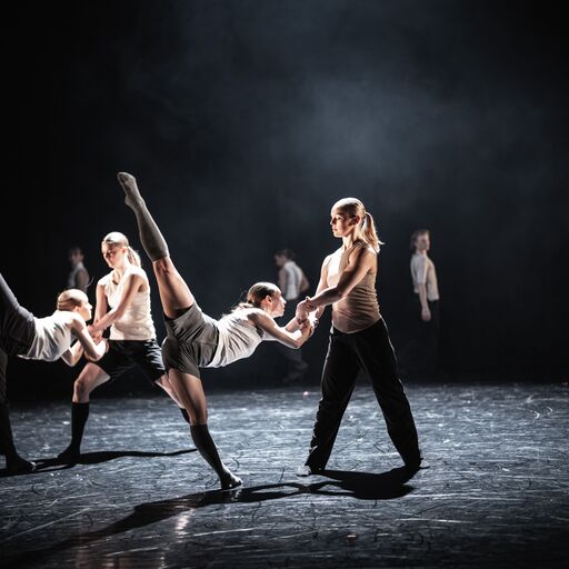 Høstforestilling 2025